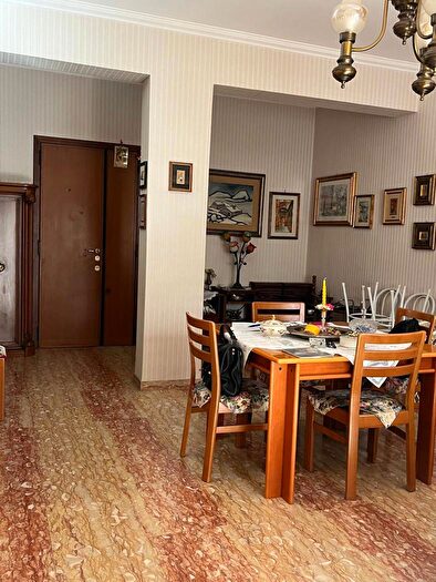 Appartamento trilocale in vendita in Via Monti di Creta Snc, Roma