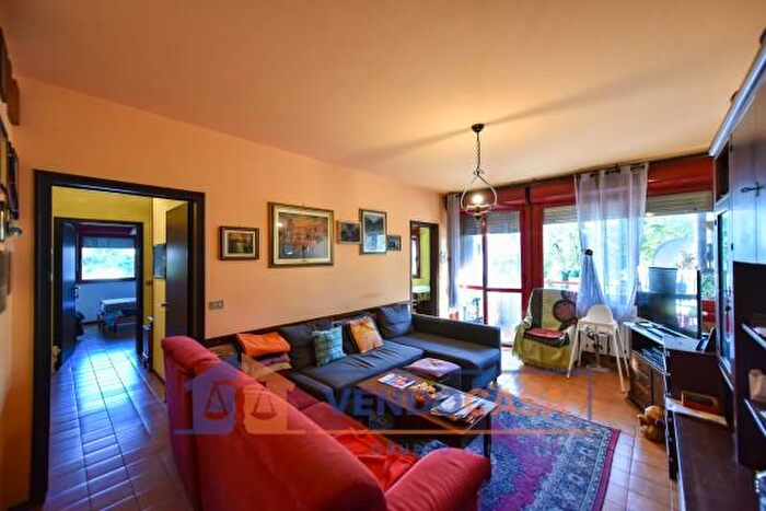 Appartamento con 5 locali in vendita in Via Pasubio, Moncalieri