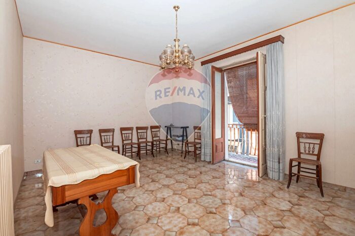 Casa con 6 locali in vendita in Via Bettino Ricasoli, Grammichele