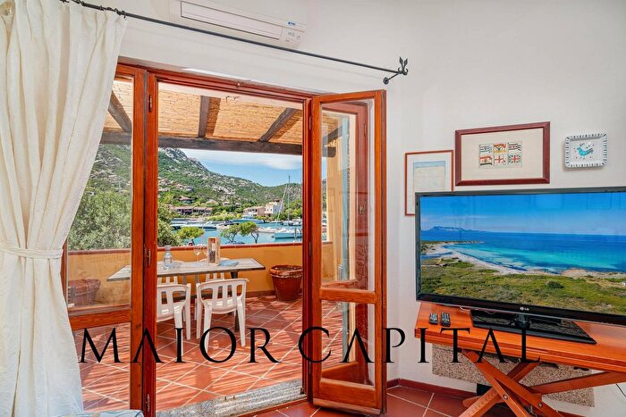 Appartamento trilocale in vendita in Porto Cervo Marina, Arzachena