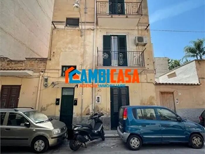 Appartamento trilocale in vendita in Palermo