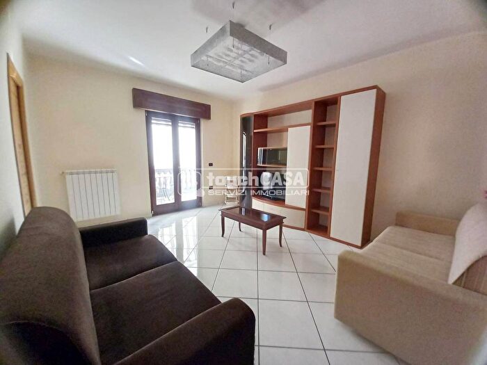 Appartamento trilocale in affitto in Via Salvatore, Gricignano di Aversa