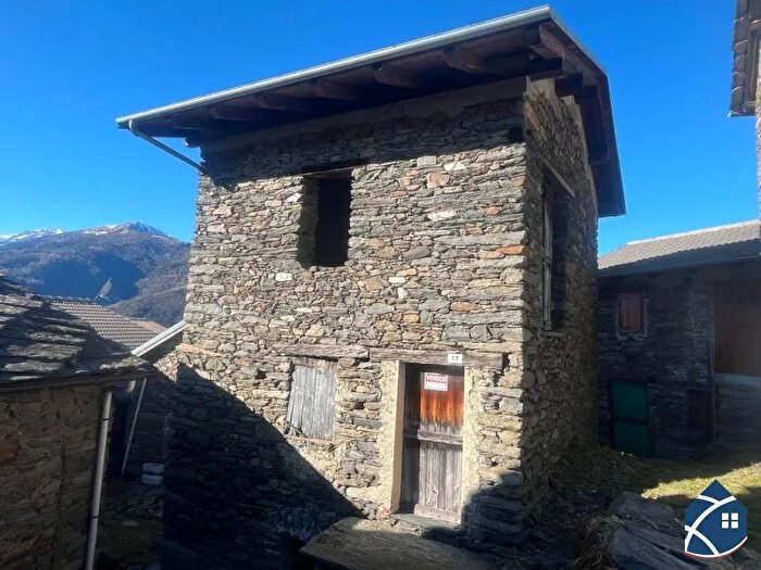Casa bilocale in vendita in Pinasca