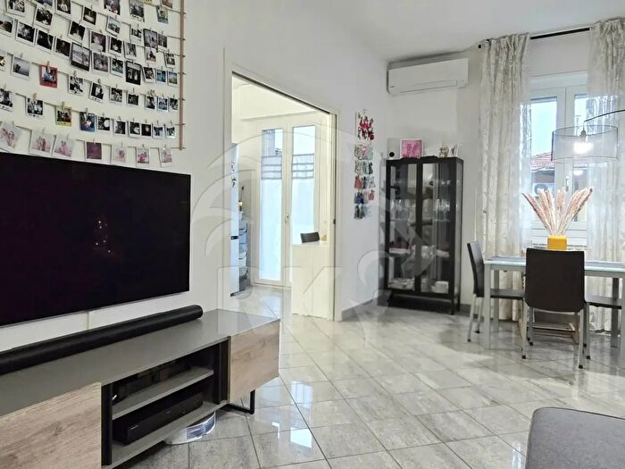 Appartamento trilocale in vendita in Bologna