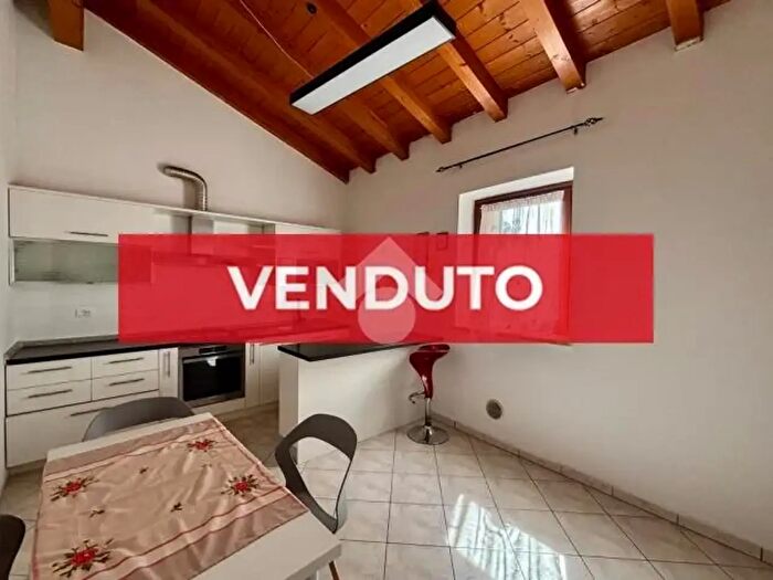Appartamento trilocale in vendita in Via Olmo, Sommacampagna