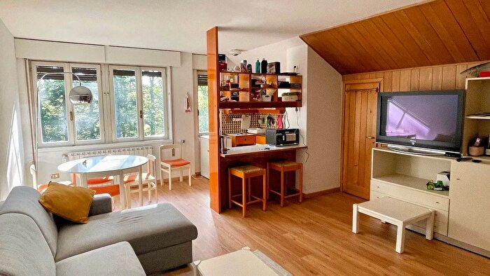 Appartamento trilocale in vendita in Abetone Cutigliano