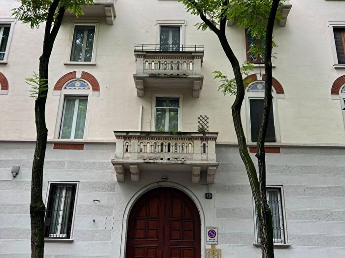 Appartamento bilocale in affitto in Via Luigi Vanvitelli, Città Studi, Milano