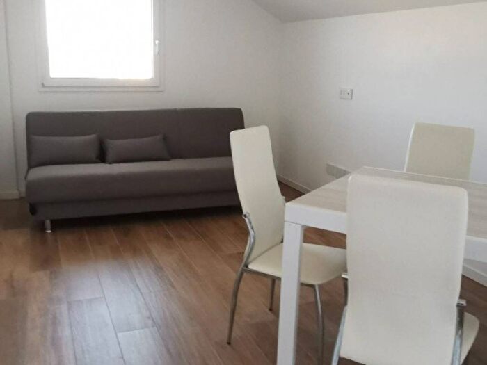 Casa trilocale in affitto in Via Luigi Einaudi, Besurica, Piacenza