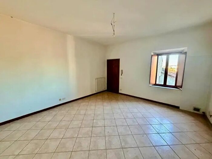 Appartamento trilocale in vendita in Frazione Ancarano Sotto, Rivergaro