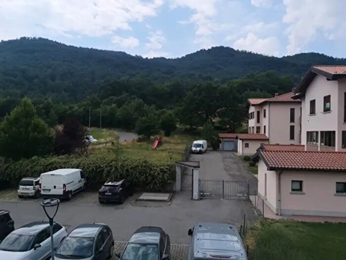 Appartamento trilocale in vendita in Toano