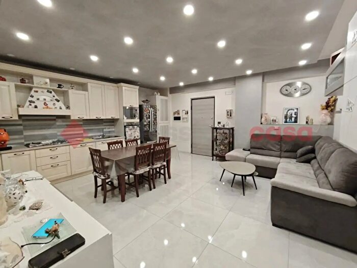 Appartamento trilocale in affitto in Via Largo del Tiglio, Mercato San Severino