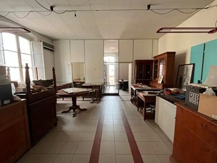 Appartamento con 5 locali in vendita in Pontedera