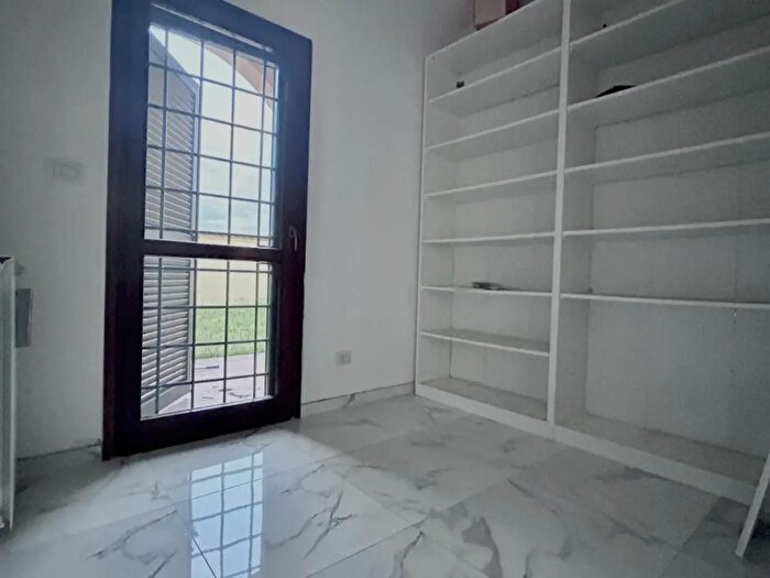 Casa con 5 locali in vendita in Via Castelsardo, Roma