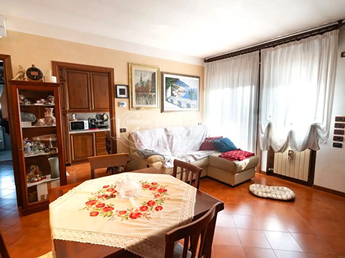 Appartamento trilocale in vendita in Saccolongo