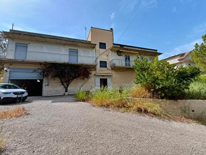 Casa con 6 locali in vendita in Sp, Casteltermini