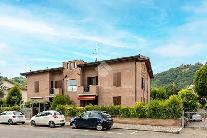 Appartamento quadrilocale in vendita in Viale dellIndipendenza, Valsamoggia