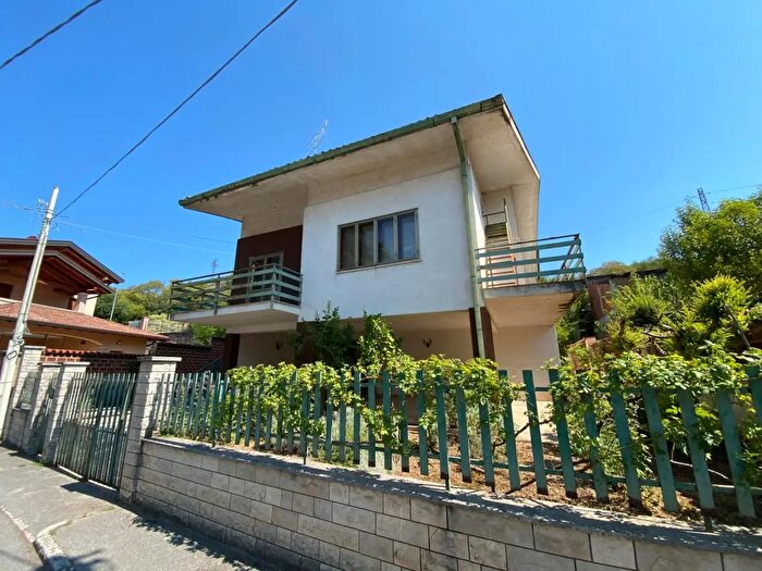 Casa con 5 locali in vendita in Fogliano Redipuglia