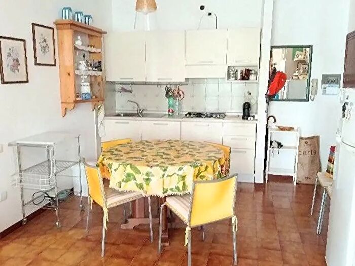 Appartamento trilocale in vendita in Rosignano Marittimo