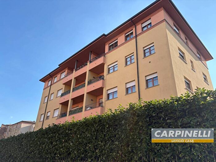 Appartamento bilocale in affitto in Via Lissoni, Desio