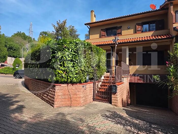 Casa quadrilocale in vendita in Via Brigata Stella Rossa, Marzabotto