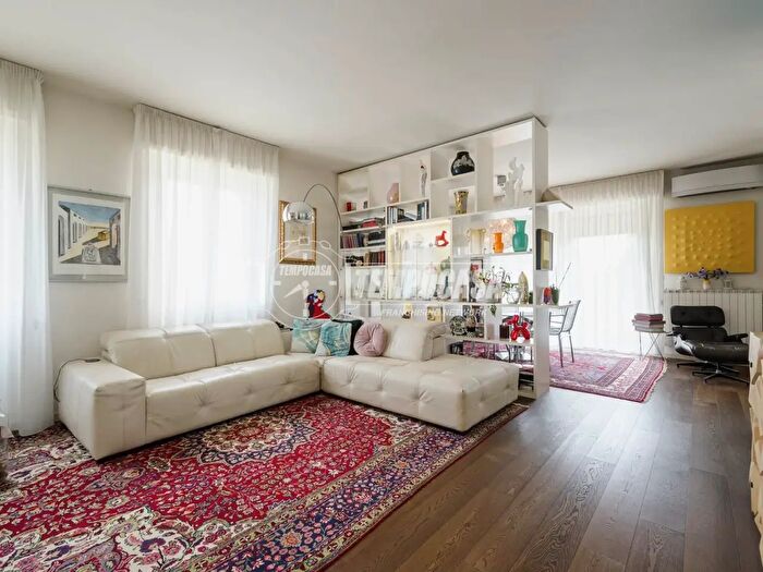 Appartamento con 5 locali in vendita in Via Milano, Chiari