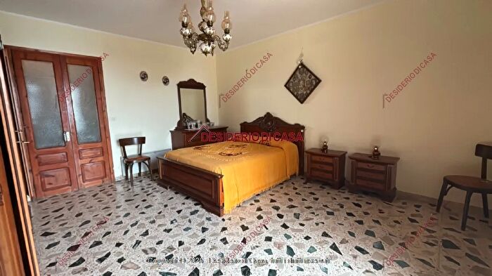 Casa quadrilocale in vendita in San Mauro Castelverde