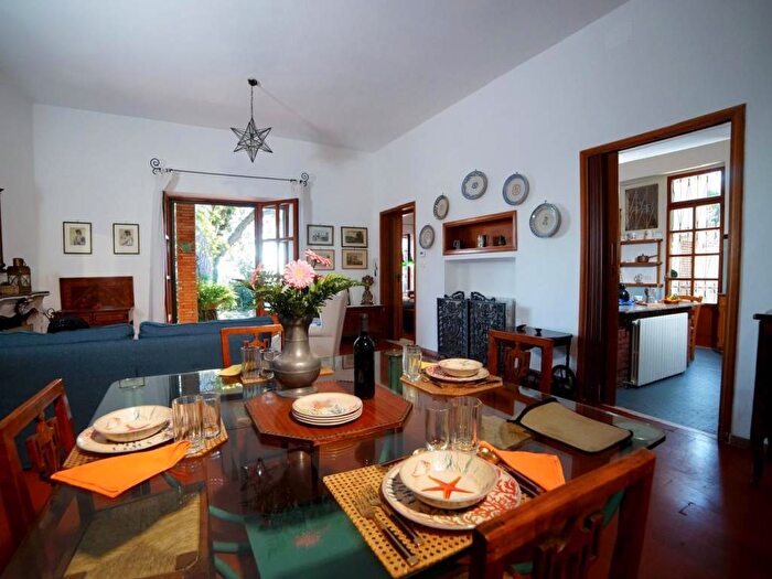 Appartamento con 6 locali in affitto in Via Vindicio, Centro, Formia