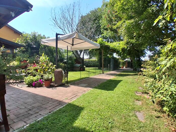 Casa con 5 locali in vendita in Via Cavidole, Castelnuovo Rangone