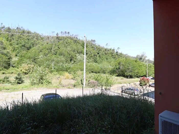 Appartamento in vendita in Ricco' Del Golfo Di Spezia