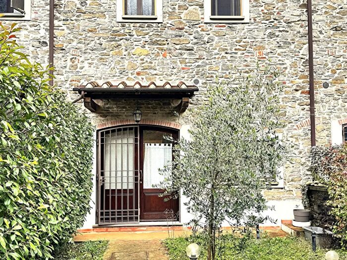 Casa quadrilocale in vendita in Via Michelangelo Buonarroti, Vaiano