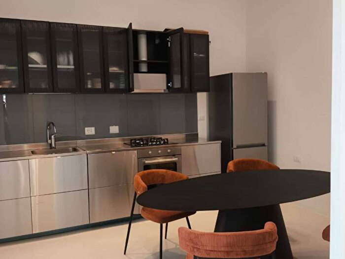 Appartamento trilocale in affitto in Via Irnerio, Irnerio, Bologna