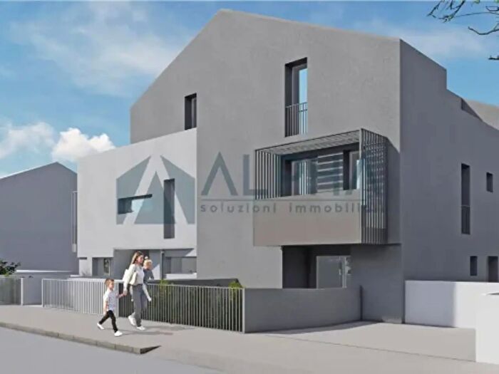 Appartamento trilocale in vendita in Viale Portovenere, Riccione