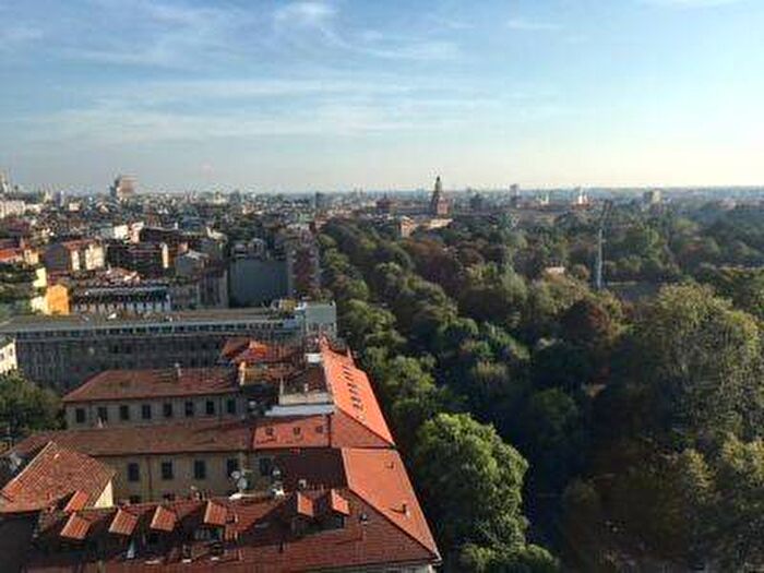 Appartamento bilocale in affitto in Via della Moscova, Turati, Milano