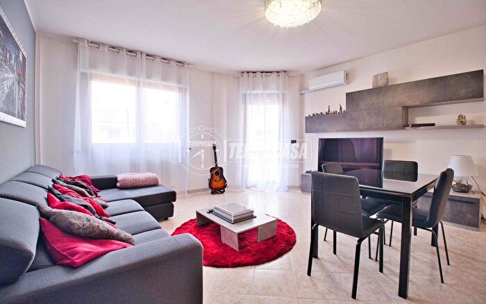 Appartamento trilocale in vendita in Vercelli