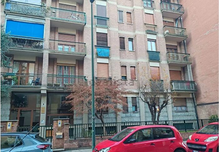 Appartamento monolocale in affitto in Via Serrano, San Paolo, Torino