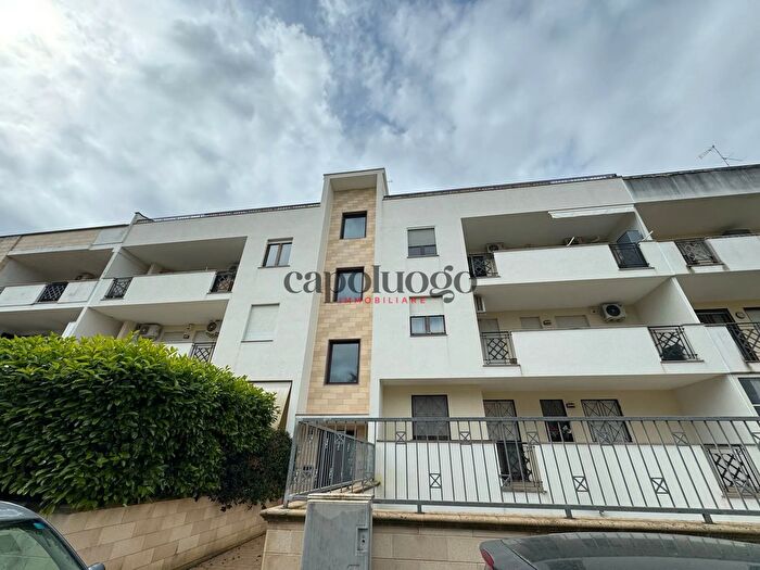Appartamento trilocale in vendita in Lecce
