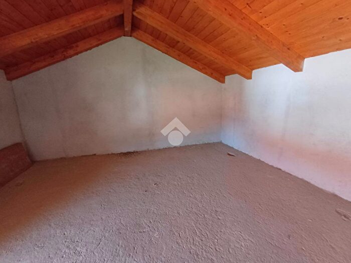 Appartamento quadrilocale in vendita in Via Botteghelle, Agerola