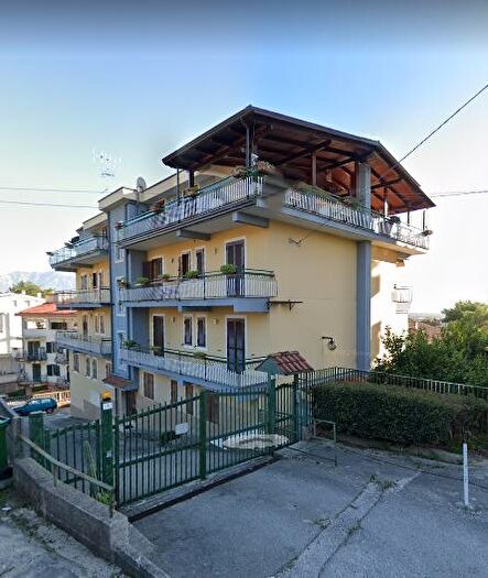 Appartamento trilocale in vendita in Via Spartaco, Eboli