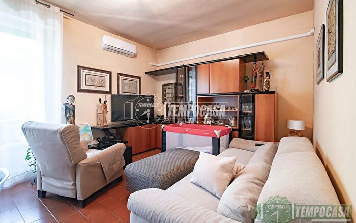 Appartamento quadrilocale in vendita in Via Savona, Sesto San Giovanni