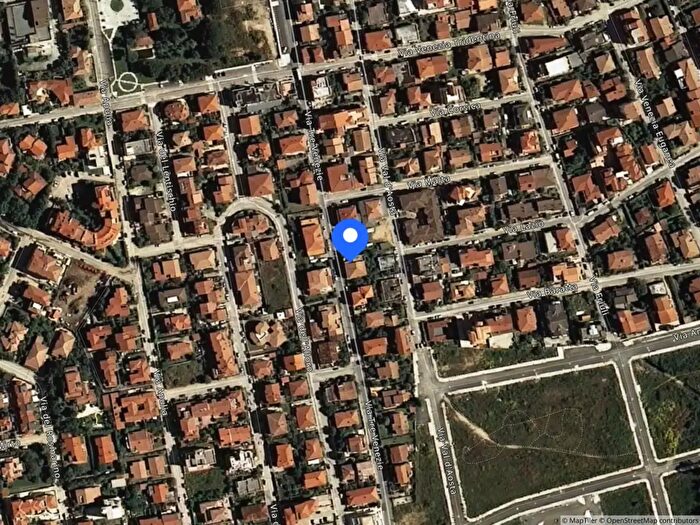 Appartamento con 12 locali in vendita in Via Tre Venezie Olbia Ss Italia, Olbia