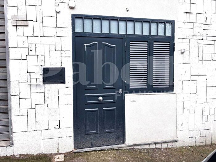 Appartamento monolocale in affitto in Via Filippo Maria Briganti, Capodichino, Napoli