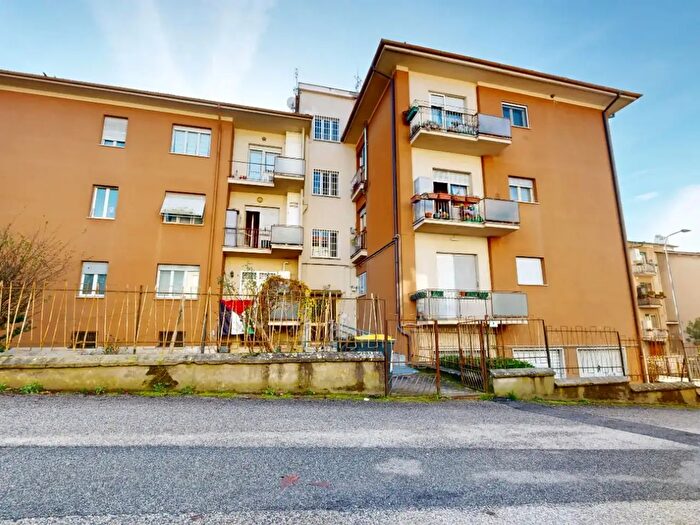 Appartamento quadrilocale in vendita in Via Alviero Dionigi, Rieti