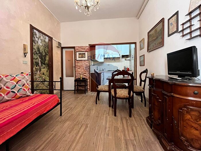 Appartamento bilocale in vendita in Via San Giuseppe, Porto Ceresio