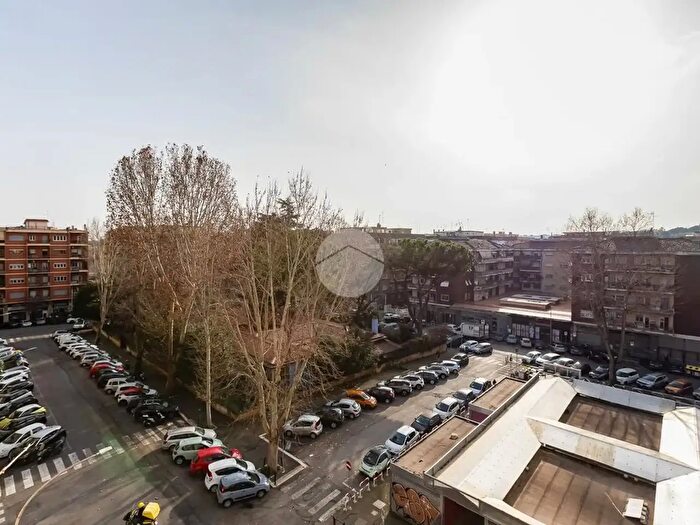 Appartamento bilocale in vendita in Via Damiano Macaluso, Roma