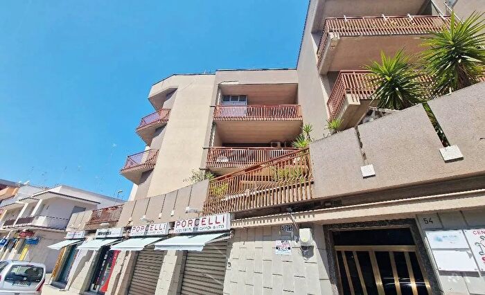 Appartamento trilocale in vendita in Via Monte Grappa Andria Andria, Andria