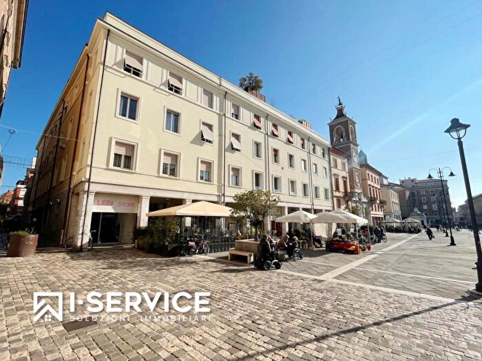 Appartamento con 6 locali in vendita in Mentana, Rimini