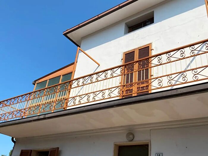 Casa trilocale in vendita in Via Firenze, Mosciano SantAngelo