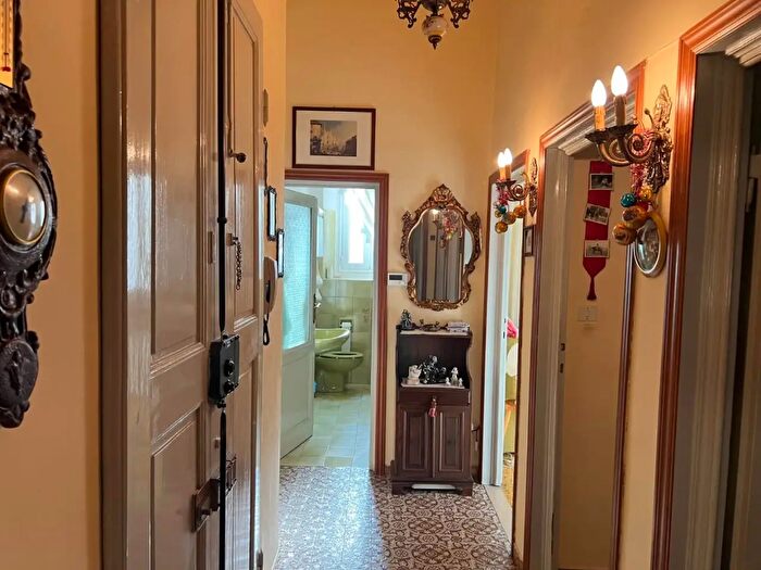 Appartamento quadrilocale in vendita in Firenze