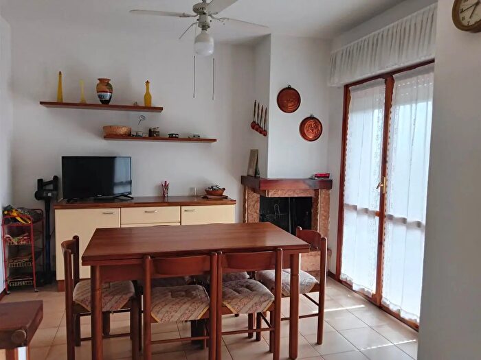 Appartamento con 5 locali in vendita in Civitanova Marche