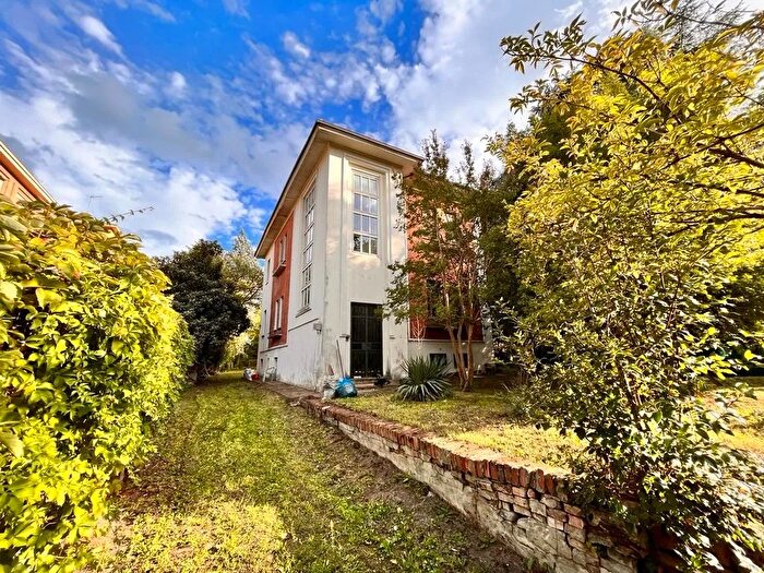 Casa con 10 locali in vendita in Via Nazionale Toscana Bologna, San Lazzaro Di Savena